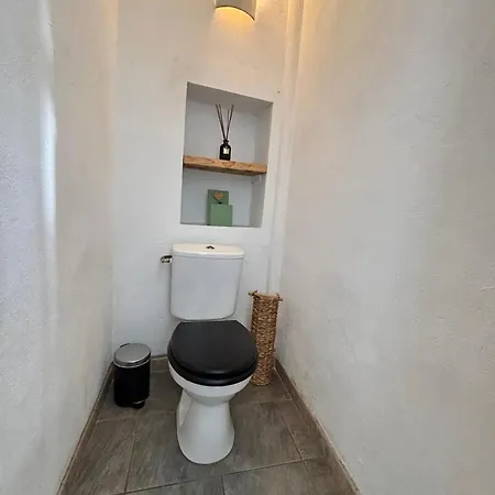 Maison Avec 3 A * Cornillon